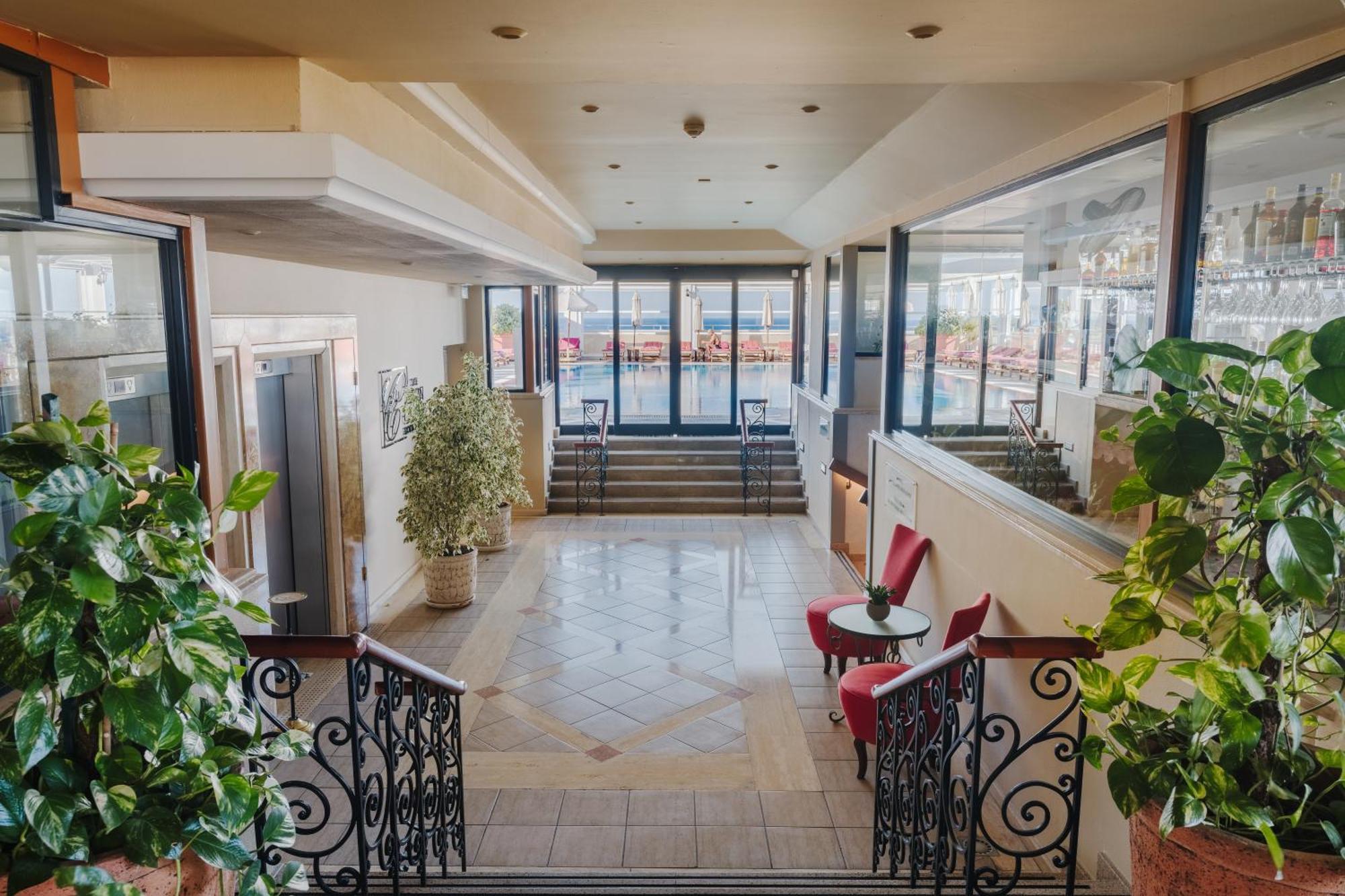 The Arkin Colony Hotel Kyrenia  Exterior photo